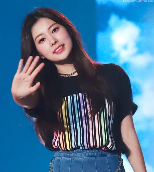 Izone T-Shirt #1 (MR)