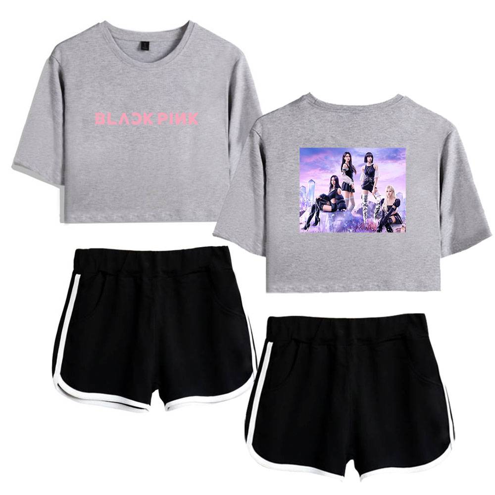 Blackpink crop top with logo and group photo t-shirt for K-pop fans, casual streetwear outfits, trendy black shorts, and stylish K-pop merchandise for fans and collectors.