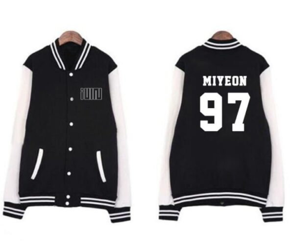 Gidle Miyeon Jacket (G)I-DLE #4 + Socks