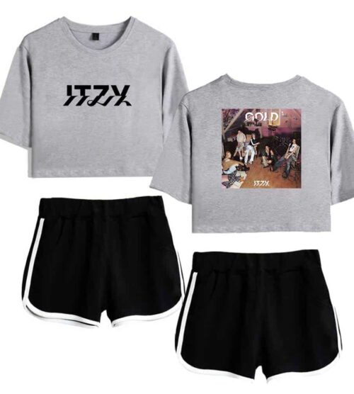 Itzy Gold Tracksuit #4