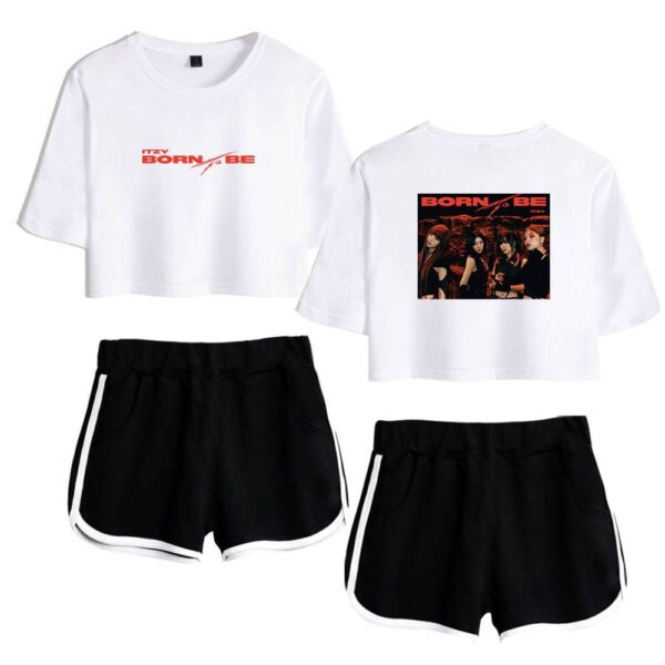 Itzy Born to Be Tracksuit #2