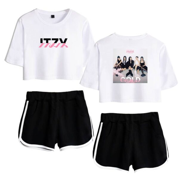 Itzy Gold Tracksuit #3 - Image 4
