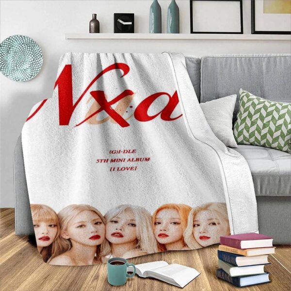 Gidle Blankets - Image 3