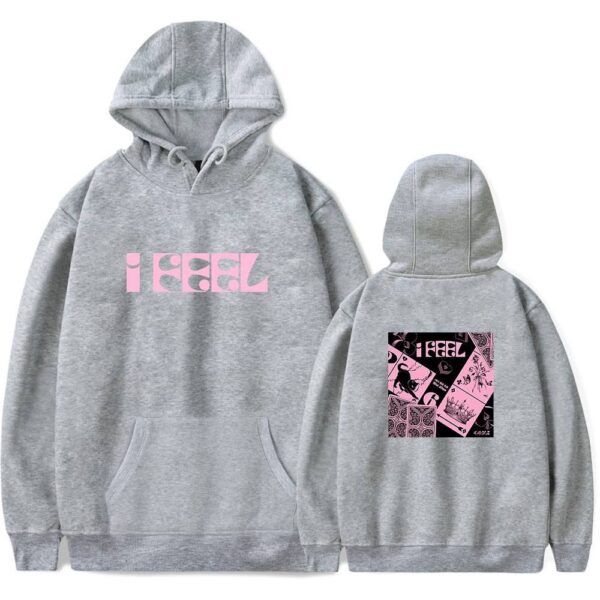 Gidle Hoodie #7 + Socks - Image 4