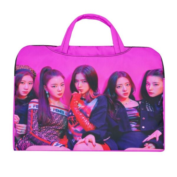 Itzy Laptop Handbags - Image 4