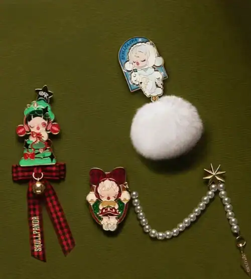 Pop Mart SKULLPANDA Tell Me What You Want Series Hanging Decorations Blind Box