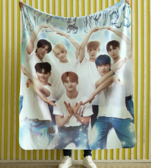 ALL(H)OURS Blanket #1