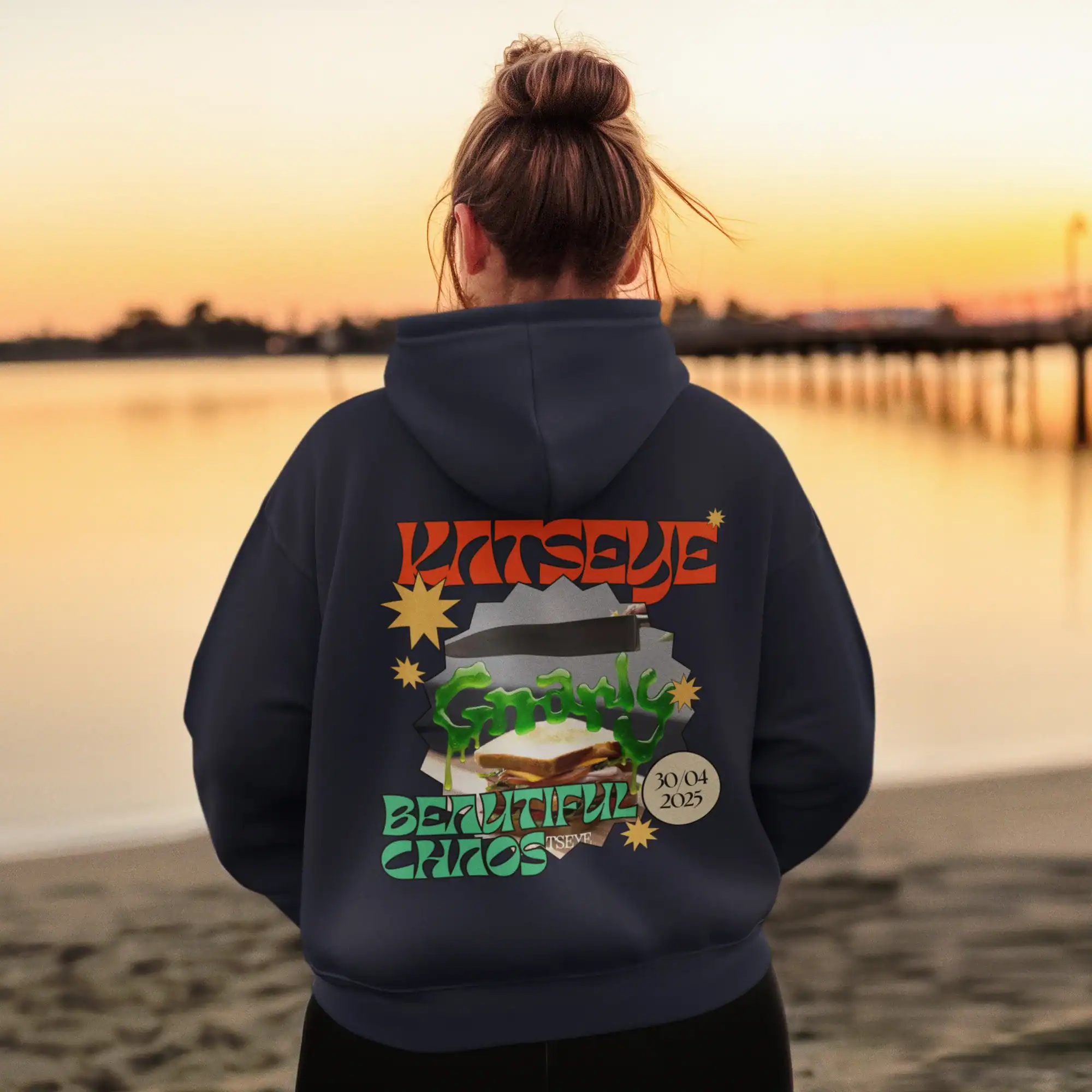 Katseye Black Friday: 2 Hoodies + 4 Cases + Free Shipping - Image 2