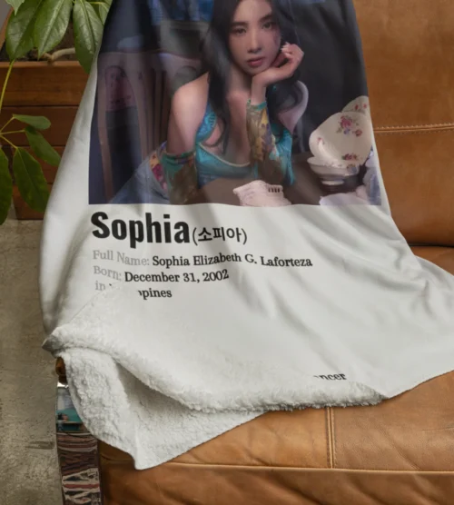 Katseye Sophia Blanket #2