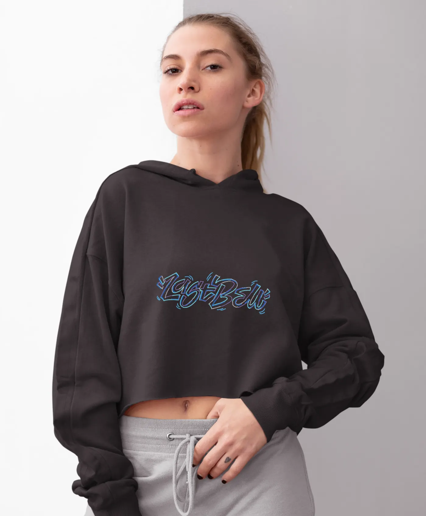 TWS Kiss Kiss Shy Shy Cropped Hoodie - Image 6